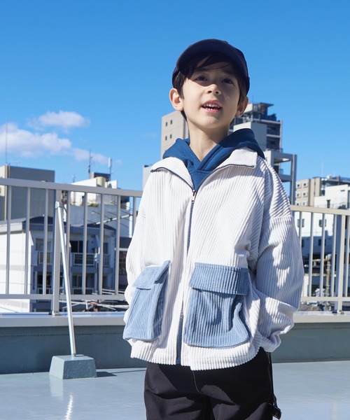 PAIRMANON STREET（ペアマノンストリート）の「【PAIRMANON STREET】コーデュロイ ダブルポケット スタンドネック ブルゾン（ブルゾン・キッズ・ブラック/オリーブ/オフホワイト/レッド・110/130/140/150/120/90/100）」の6枚目の写真