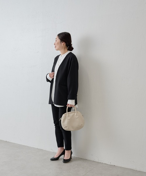 BEARDSLEY（ビアズリー）の「《LIVETART》袖ボリュームパフパールボタンシャツ（シャツ/ブラウス・レディース・ホワイト/ブルー・FREE）」の9枚目の写真