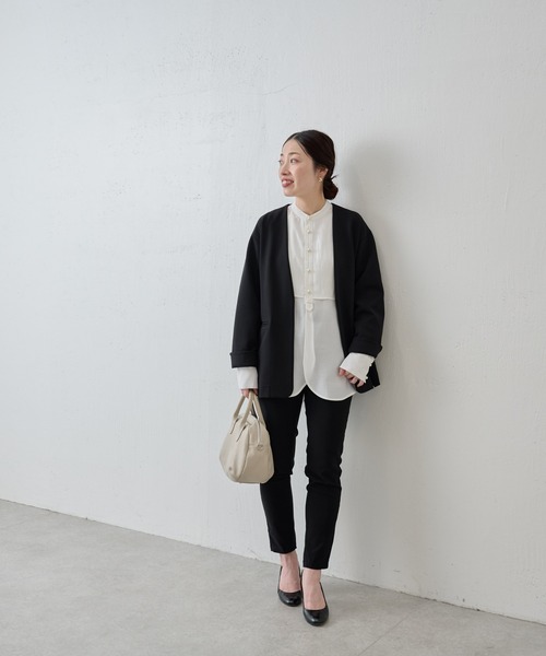 BEARDSLEY（ビアズリー）の「《LIVETART》袖ボリュームパフパールボタンシャツ（シャツ/ブラウス・レディース・ホワイト/ブルー・FREE）」の11枚目の写真