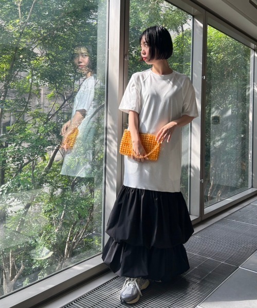 emmi(エミ)の「【emmi atelier】ドッキングTEEタフタワンピース(ワンピース・レディース・オフホワイト/ブルー/ブラック・0/1)」の14枚目の写真
