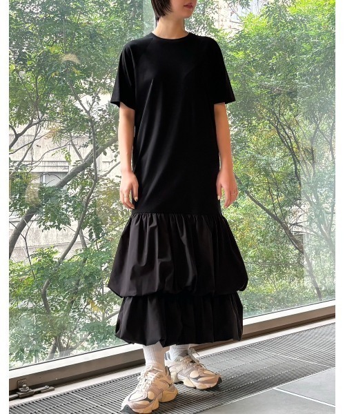 emmi(エミ)の「【emmi atelier】ドッキングTEEタフタワンピース(ワンピース・レディース・オフホワイト/ブルー/ブラック・0/1)」の16枚目の写真