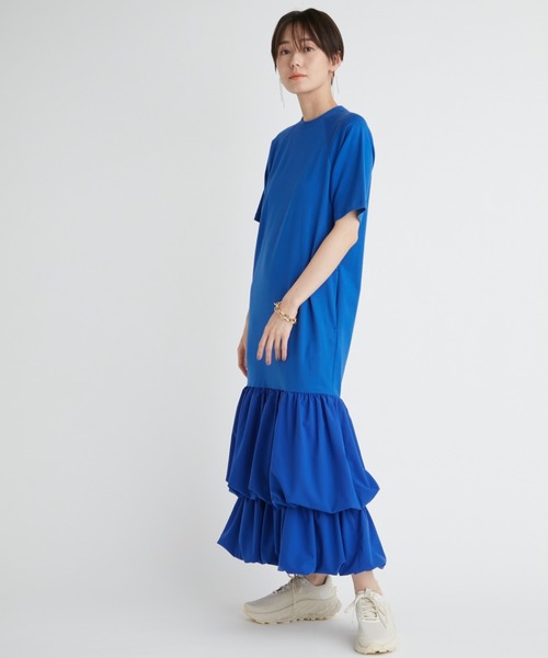 emmi(エミ)の「【emmi atelier】ドッキングTEEタフタワンピース(ワンピース・レディース・オフホワイト/ブルー/ブラック・0/1)」の4枚目の写真
