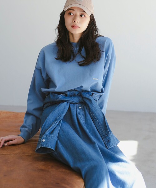 GYMPHLEX(ジムフレックス)の「GYMPHLEX / クルーネック ロングスリーブ Tシャツ(Tシャツ/カットソー・レディース・ネイビー/オフホワイト/ライトグレー/ライトブルー・X-SMALL)」の7枚目の写真