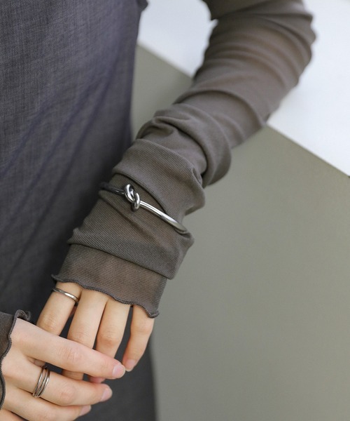 select MOCA(セレクトモカ)の「ノットバングル(バングル/リストバンド・レディース・シルバー/ゴールド・FREE)」の14枚目の写真