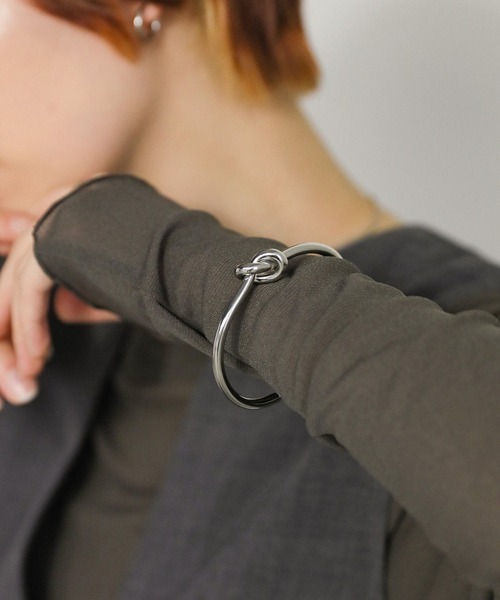 select MOCA(セレクトモカ)の「ノットバングル(バングル/リストバンド・レディース・シルバー/ゴールド・FREE)」の21枚目の写真