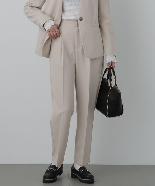 saloon(サルーン)の「SALOON(サルーン)/《再入荷》ツインクロスパンツ【オフィス/セレモニー/セットアップ可】(スラックス・レディース・ネイビー/アイボリー/ブラック・SMALL/MEDIUM)」の4枚目の写真