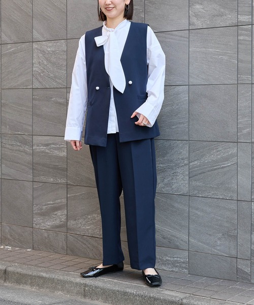 saloon(サルーン)の「SALOON(サルーン)/《再入荷》ツインクロスパンツ【オフィス/セレモニー/セットアップ可】(スラックス・レディース・ネイビー/アイボリー/ブラック・SMALL/MEDIUM)」の8枚目の写真