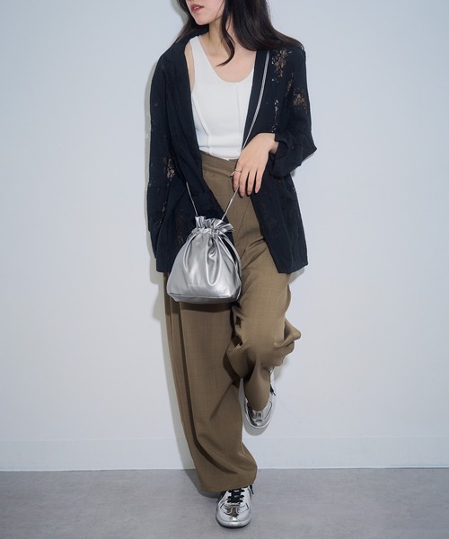 SETUP7（セットアップセブン）の「【SETUP7】SPECIAL PU DRAWSTRINGS BAG　巾着バッグ　スマホショルダー（ショルダーバッグ・レディース・ホワイト/ゴールド/ブラック/シルバー・FREE）」の22枚目の写真