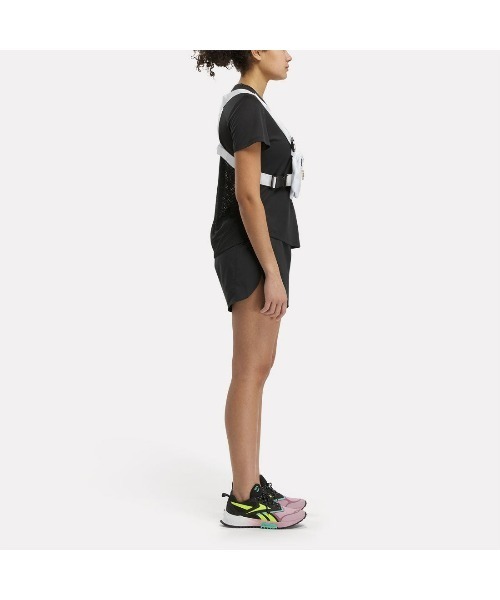 Reebok（リーボック）の「ランニング スピードウィック Tシャツ / RUNNING SPEEDWICK TEE（Tシャツ/カットソー・レディース・ブラック/ブルーグレー/ホワイト・X-SMALL/X-LARGE/XX-LARGE/LARGE/MEDIUM/SMALL）」の5枚目の写真