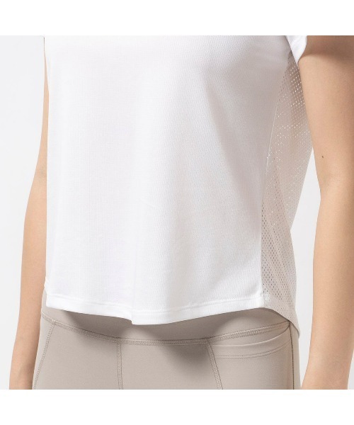 Reebok（リーボック）の「ランニング スピードウィック Tシャツ / RUNNING SPEEDWICK TEE（Tシャツ/カットソー・レディース・ブラック/ブルーグレー/ホワイト・X-SMALL/X-LARGE/XX-LARGE/LARGE/MEDIUM/SMALL）」の10枚目の写真