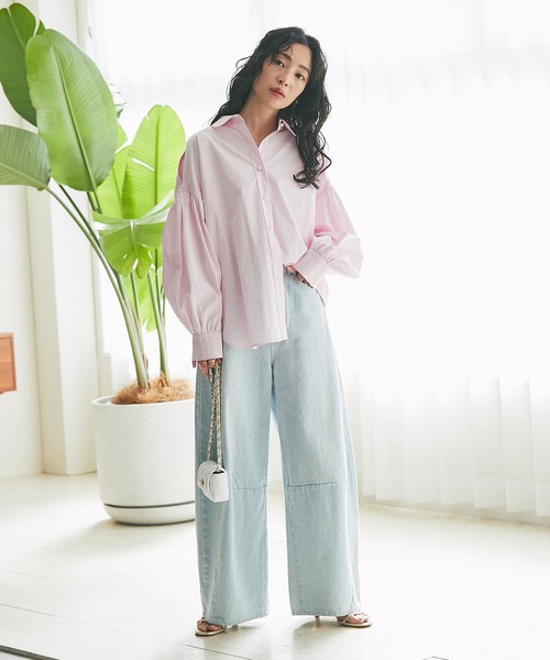 La boutique BonBon（ラブティックボンボン）の「スリットショルダー 