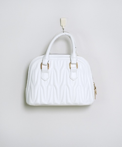 shopnikoniko(ショップニコニコ)の「2way キルティング ミニボストンバッグ ショルダーバッグ(ボストンバッグ・レディース・ホワイト/ブラック・フリー)」の14枚目の写真