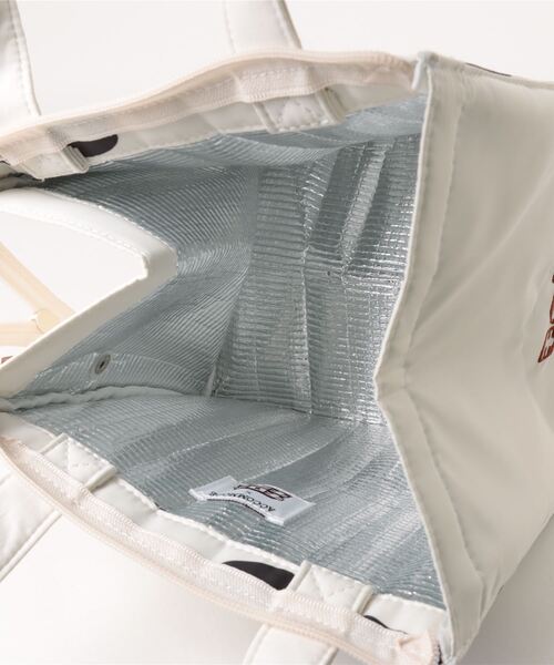 ACCOMMODE（アコモデ）の「チロルチョコ　クーラートートバッグ（トートバッグ・レディース・ブラウン/ホワイト/イエロー・FREE）」の8枚目の写真