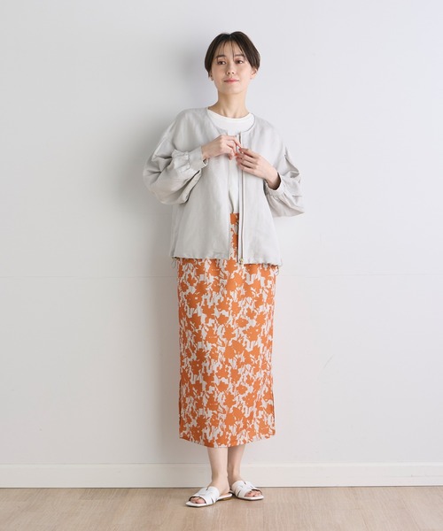 INED CLARO（イネドクラロ）の「シャドーフラワースカート（スカート・レディース・オレンジ/ブラック・フリー）」の8枚目の写真
