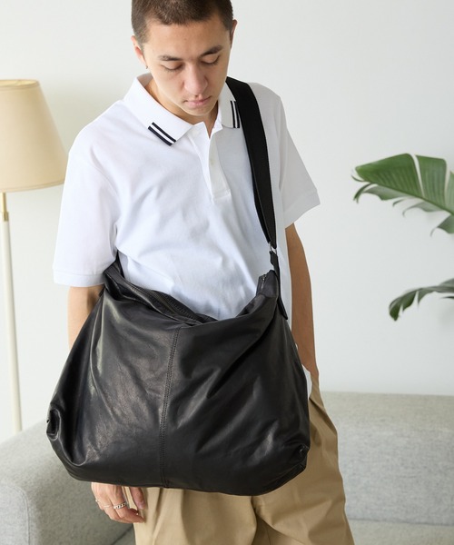 MR.OLIVE(ミスターオリーブ)の「MR.OLIVE/ミスターオリーブ WATER PROOF LIGHT LEATHER / MESSENGER BAG メッセンジャーバッグ レザー(ショルダーバッグ・メンズ・ブラック・FREE)」の13枚目の写真