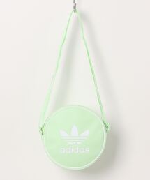 【ADIDAS】U AC ROUND BAG バッグ BETTERSCARLET 国内発送 adidas（アディダス）の「adidas アディダス U AC ROUND BAG
