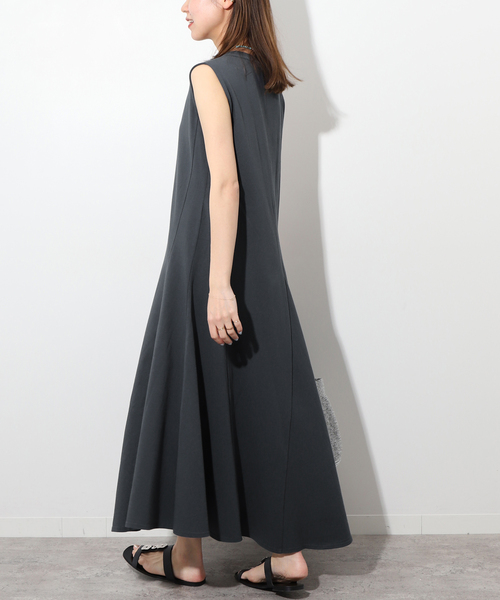 JOURNAL STANDARD relume（ジャーナルスタンダード　レリューム）の「《WEB限定追加》コットンマーメイドラインワンピース（ワンピース・レディース・チャコールグレー/ブラック/コバルトブルー・FREE）」の21枚目の写真