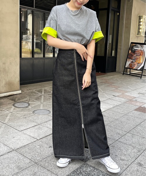 Meli rich（メリーリッチ）の「袖配色折り返しTシャツ（Tシャツ/カットソー・レディース・ブラック/チャコールグレー・FREE）」の13枚目の写真