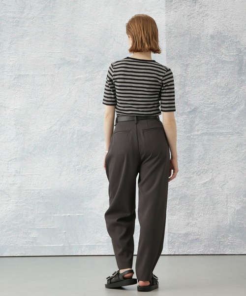 Apo(s)ture(アポスチャー)の「NORAH-005/ライトカルゼ3タックテーパードパンツ(その他パンツ・レディース・ベージュ/ネイビー/モカ/チャコール・XS/S/M/L/XL)」の16枚目の写真
