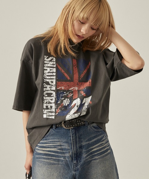 Snap club（スナップクラブ）の「【Snap club】ビッグシルエットヴィンテージ加工グラフィック半袖Tシャツ（Tシャツ/カットソー・レディース・ネイビー系/ブラック系2/ホワイト系3/ブラック/ホワイト系2/ホワイト/ピンク/グリーン系/ピンク系/ブラック系3/ネイビー/ブラック系/ブラック系4/ホワイト系4/ホワイト系5/レッド系5/レッド系2/ブラック系5/ブラック系6/ホワイト系6・M/L）」の13枚目の写真