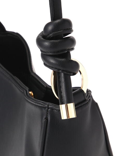 NATURAL BEAUTY BASIC(ナチュラルビューティーベーシック)の「◇【Oggi掲載】サイドノットハンドルワンショルダーバッグ(ショルダーバッグ・レディース・ブラック/オフホワイト/グレー・フリ-)」の8枚目の写真