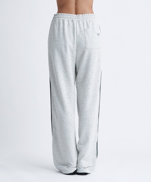 ROXY(ロキシー)の「SOL DE VERANO PANTS/ロキシーウエストゴムスウェットパンツ(スウェットパンツ・レディース・パープル/ブラウン/グレー・MEDIUM/LARGE/SMALL)」の11枚目の写真