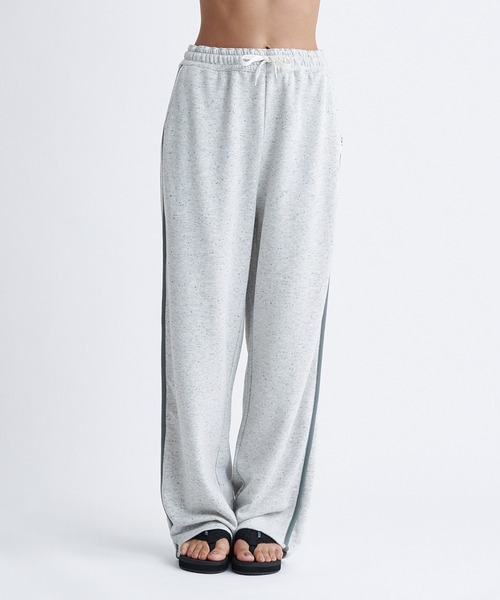ROXY(ロキシー)の「SOL DE VERANO PANTS/ロキシーウエストゴムスウェットパンツ(スウェットパンツ・レディース・パープル/ブラウン/グレー・MEDIUM/LARGE/SMALL)」の17枚目の写真