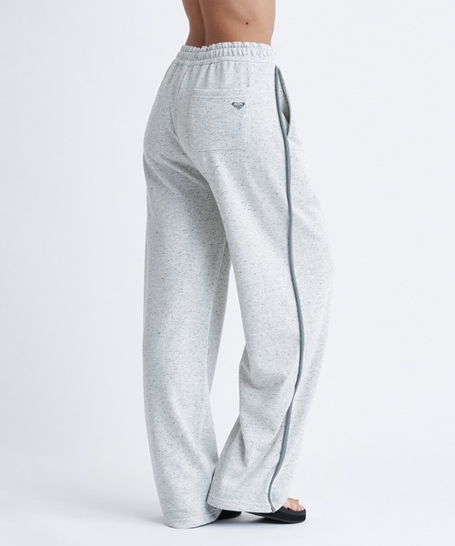 ROXY(ロキシー)の「SOL DE VERANO PANTS/ロキシーウエストゴムスウェットパンツ(スウェットパンツ・レディース・パープル/ブラウン/グレー・MEDIUM/LARGE/SMALL)」の18枚目の写真
