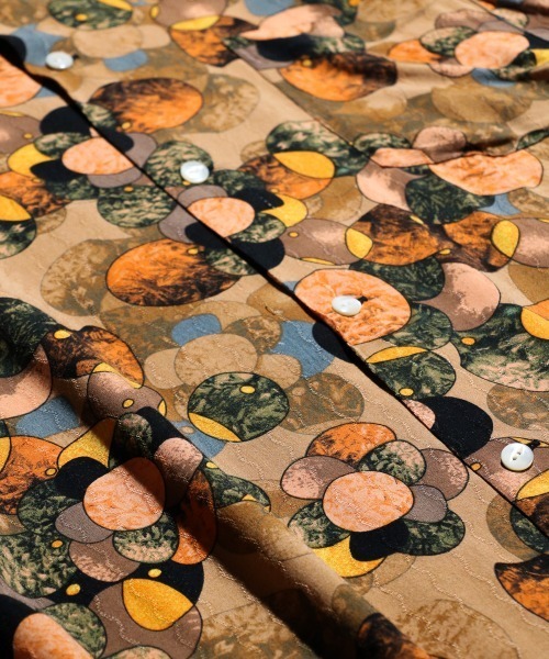 SUNNY  SPORTS（サニースポーツ）の「SUNNY SPORTS / サニースポーツ PRINTED BOX SHIRTS プリントボックスシャツ（シャツ/ブラウス・メンズ・ブラウン/ブラック・X-SMALL/MEDIUM/LARGE）」の7枚目の写真