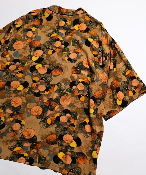 SUNNY  SPORTS（サニースポーツ）の「SUNNY SPORTS / サニースポーツ PRINTED BOX SHIRTS プリントボックスシャツ（シャツ/ブラウス・メンズ・ブラウン/ブラック・X-SMALL/MEDIUM/LARGE）」の3枚目の写真