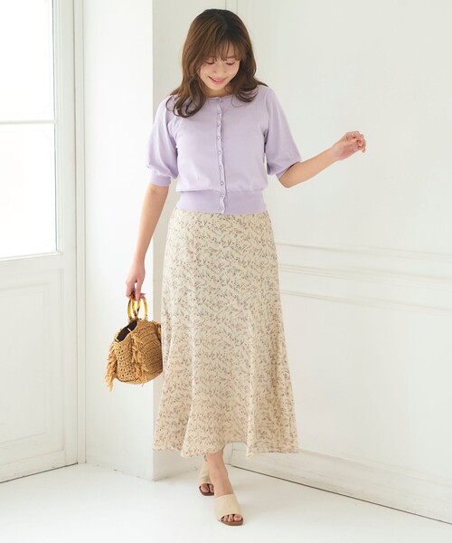 Feroux(フェルゥ)の「フラワーモチーフプリント スカート(スカート・レディース・ピンク系1/ネイビー系1/アイボリー系1・2/1)」の14枚目の写真