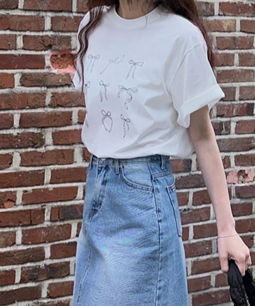 Vipoa（ヴィポア）の「ribbon design tee（Tシャツ/カットソー・レディース・ホワイト/ブラック・FREE）」の8枚目の写真