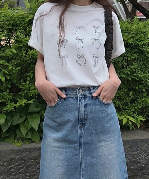 Vipoa（ヴィポア）の「ribbon design tee（Tシャツ/カットソー・レディース・ホワイト/ブラック・FREE）」の11枚目の写真