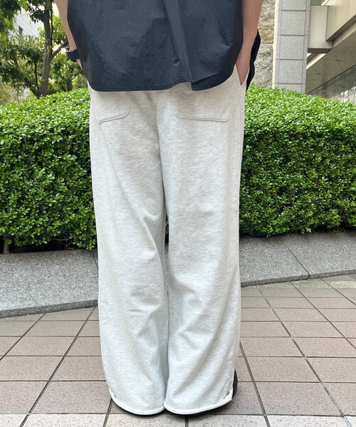 CPCM（シーピーシーエム）の「ワイドスウェットパンツ（その他パンツ・メンズ・ホワイト/チャコールグレー/グレイッシュベージュ・MEDIUM/LARGE）」の8枚目の写真