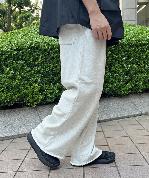 CPCM（シーピーシーエム）の「ワイドスウェットパンツ（その他パンツ・メンズ・ホワイト/チャコールグレー/グレイッシュベージュ・MEDIUM/LARGE）」の9枚目の写真