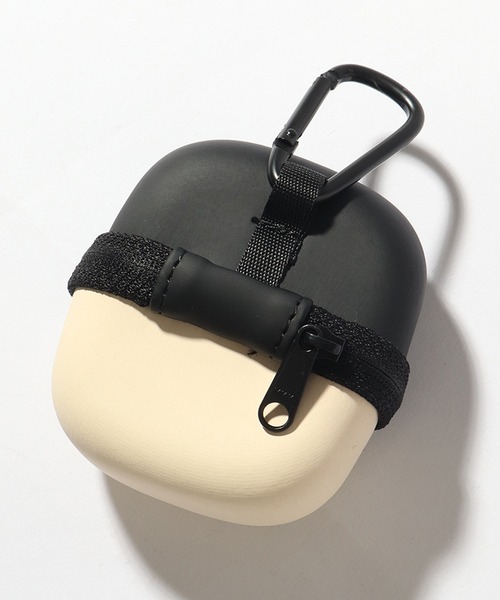 THE NORTH FACE（ザノースフェイス）の「【THE NORTH FACE/ザノースフェイス】NUPTSE MOLD POUCH/ヌプシ モールド ポーチ（ポーチ・メンズ・イエロー/グリーン/クリーム/ブルー/ブラック/レッド・FREE）」の7枚目の写真