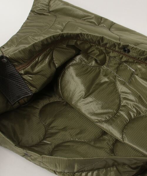 OMNIGOD（オムニゴッド）の「[OMNIGOD womens / オムニゴッド] ナイロンリブキルトグロッサリーショルダーバック（ショルダーバッグ・レディース・オリーブ・FREE）」の16枚目の写真