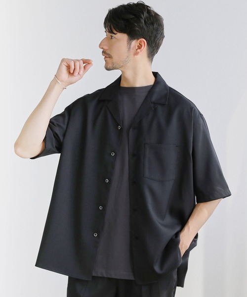 LIL VENDARS(リルヴェンダース)の「Buyer's Select/テックリネンオープンカラー半袖シャツ(シャツ/ブラウス・メンズ・グレイッシュベージュ/ブラック/ネイビー/グレー・XL/L/M)」の5枚目の写真