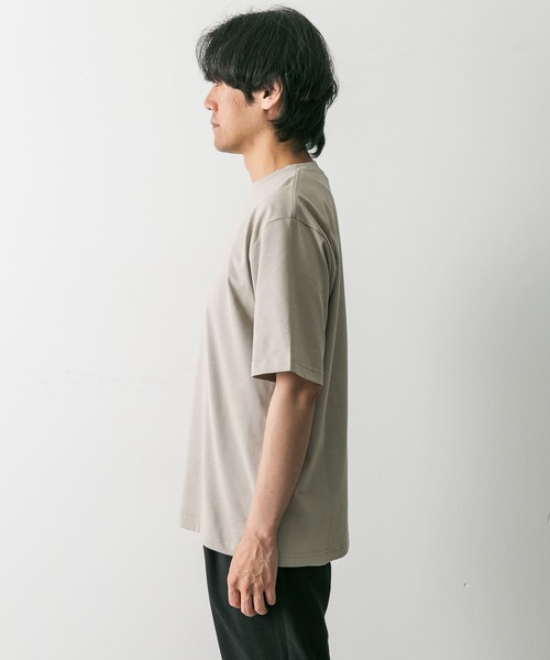URBAN RESEARCH DOORS(アーバンリサーチドアーズ)の「セオアルファプレーティングショートスリーブTシャツ(Tシャツ/カットソー・メンズ・スミクロ/ホワイト/ベージュ系その他・MEDIUM/LARGE)」の20枚目の写真