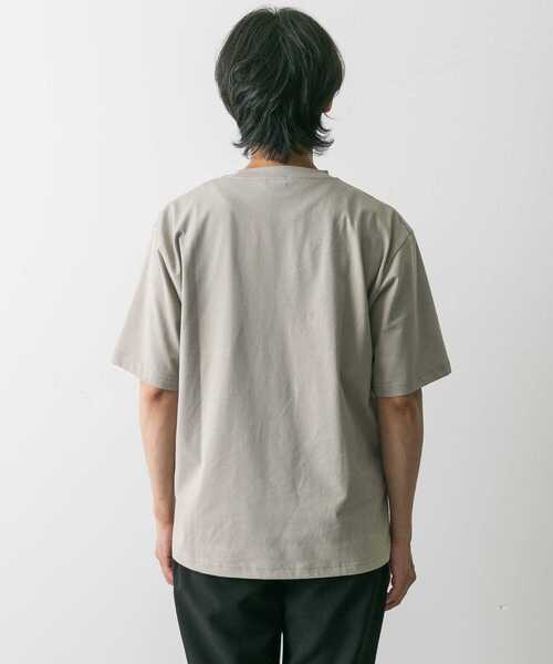URBAN RESEARCH DOORS(アーバンリサーチドアーズ)の「セオアルファプレーティングショートスリーブTシャツ(Tシャツ/カットソー・メンズ・スミクロ/ホワイト/ベージュ系その他・MEDIUM/LARGE)」の21枚目の写真