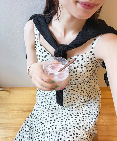 apres jour（アプレジュール）の「アソート花柄キャミワンピース【ZOZOTOWN限定アイテム】（ワンピース・レディース・ピンク系その他/ブラック系その他/ブルー系その他/ネイビー・X-LARGE/フリー）」の18枚目の写真