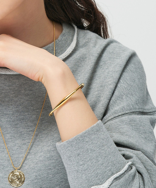 collex（コレックス）の「【dignif】【金属アレルギー対応】ウェーブバングル（バングル/リストバンド・レディース・シルバー/ゴールド・フリー）」の2枚目の写真