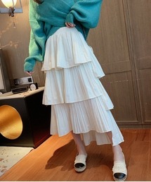 アシンメトリーフリルティアードスカート