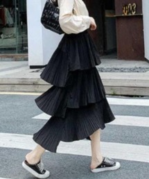 アシンメトリーフリルティアードスカート