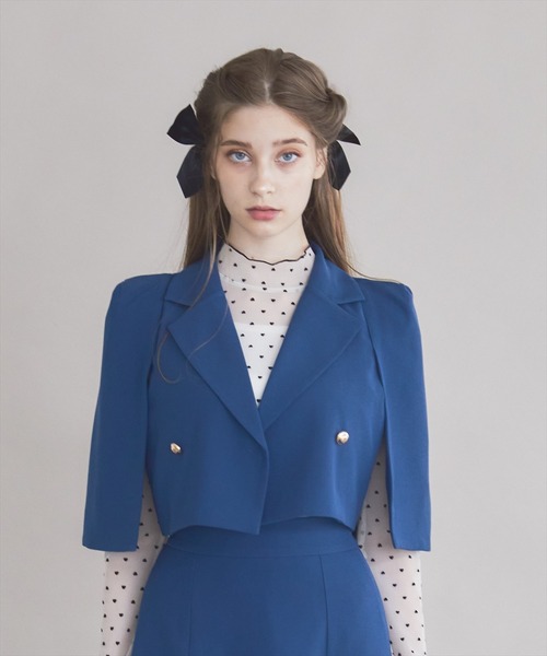 REDYAZEL（レディアゼル）の「【セットアップ可能】ケープ風ショートジャケット（テーラードジャケット・レディース・ベージュ/サックスブルー/グレー・FREE）」の5枚目の写真