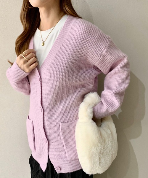 SHEPP(シープ)の「オーバーサイズ ワッフルカーディガン(カーディガン/ボレロ・レディース・パープル/グリーン/ホワイト/ブラック/イエロー/ピンク・F)」の20枚目の写真
