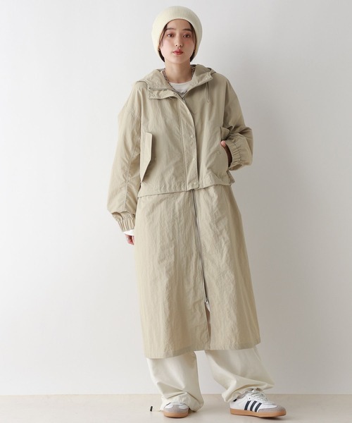 RAGEBLUE(レイジブルー)の「2WAY/スタンドカラーナイロンZIPコート(ナイロンジャケット・レディース・グリーン/ベージュ・FREE)」の4枚目の写真