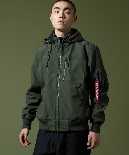 Alpha Industries（アルファインダストリーズ）の「フーデットリブ