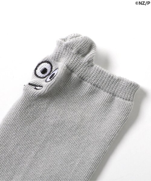 Ampersand（アンパサンド）の「【ねずみくんのチョッキ コラボ】おみみちょこんソックス（ソックス/靴下・キッズ・グレー・9/12/15 /18/21）」の6枚目の写真
