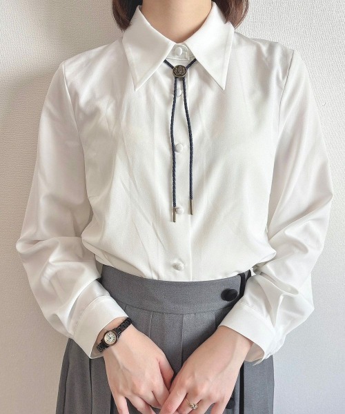 F i.n.t（フィント）の「ループタイ使いシャツ/fint（シャツ/ブラウス・レディース・ライトベージュ/オフホワイト・FREE）」の9枚目の写真